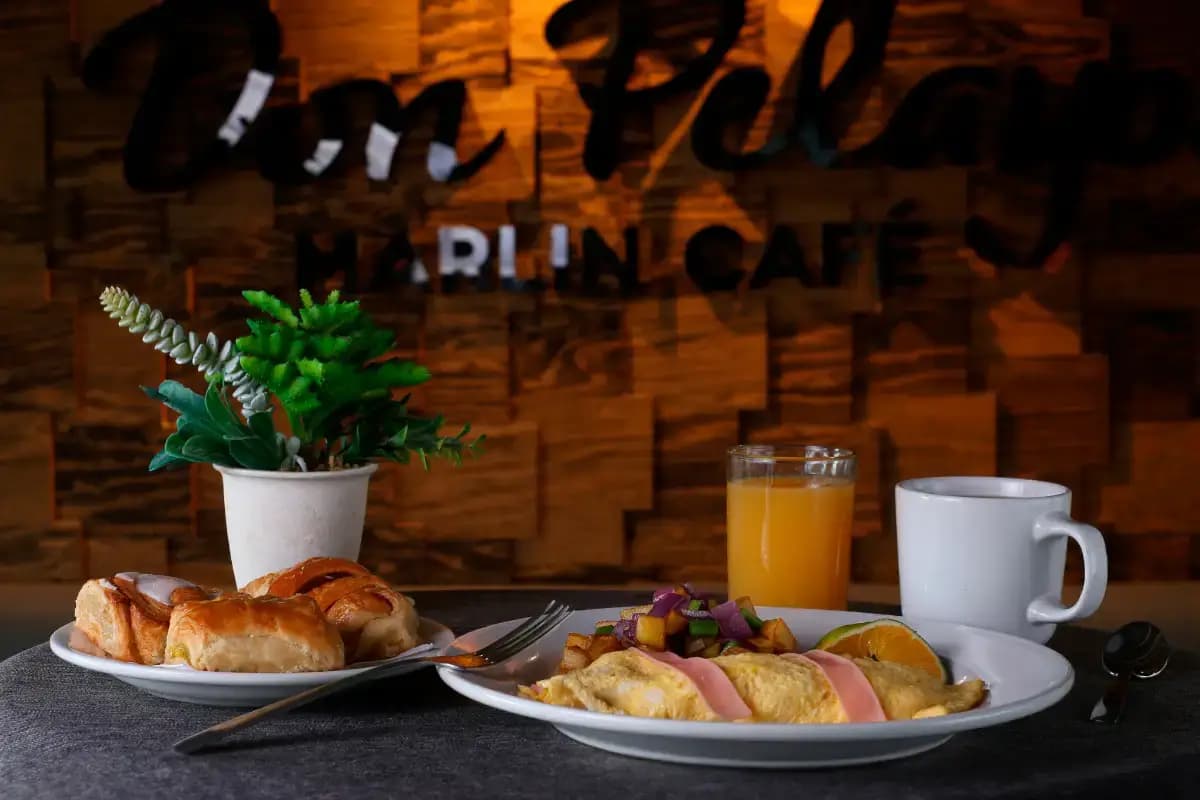 The Marlín Café